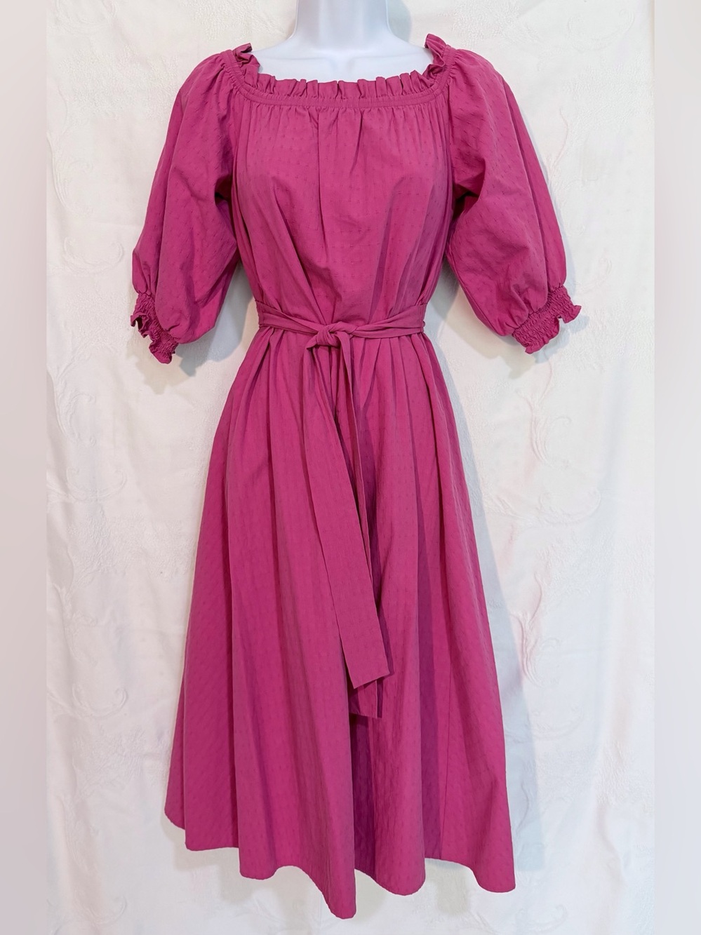 Ann Taylor Fuchsia Puff-Sleeve Midi Dress with Tie Waist D0047